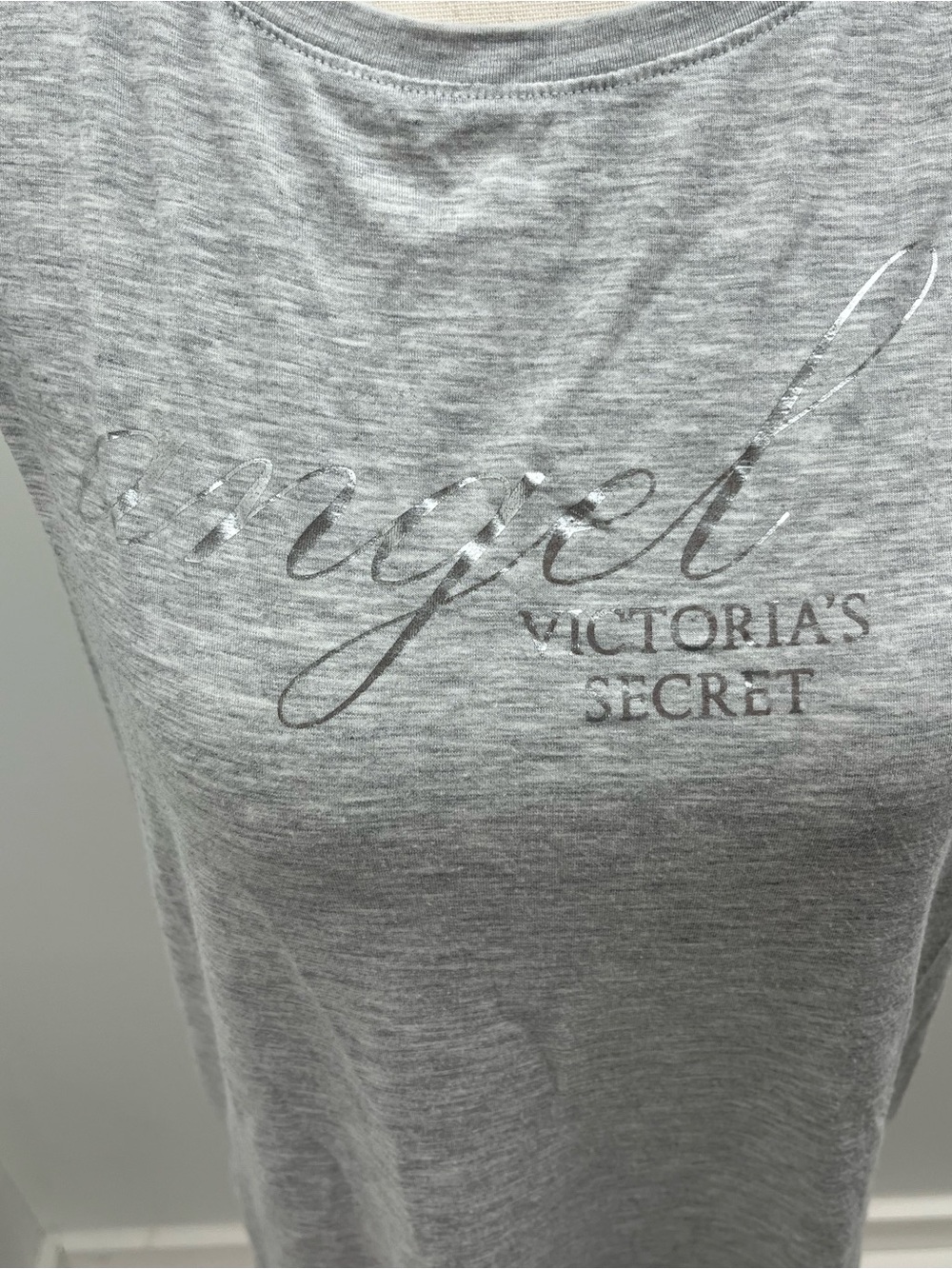 Victoria's Secret Angel Tank Top Womens Medium Gray Sleeveless Open Back Twisted